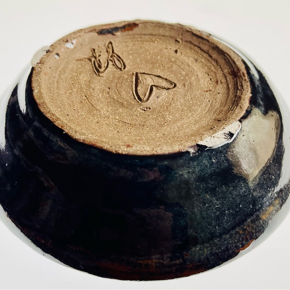 Handmade bowl - Picture 4 of 4